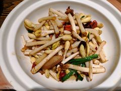 -佬湘楼·27年湘菜(天河都市广场店)