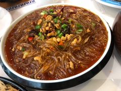 蚂蚁上树-满园春饼(宜昌万达店)
