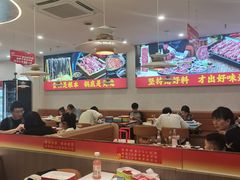 大堂-嘎琉鲜切牛肉自助火锅