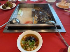 -皇城老妈·大连海鲜火锅(港湾店)