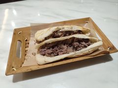 经典款驴肉火烧-培万河间驴火•驴肉火锅(东平店)