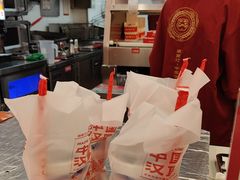 -塔斯汀中国汉堡(徐汇汇京广场店)