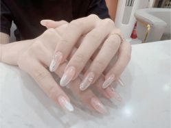 -雅洁美甲美睫