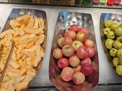 -金滏山烤肉·海鲜·火锅自助餐厅(襄阳万达店)