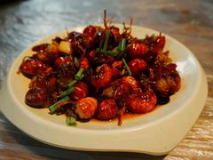 -巴厘龙虾·榜首油焖大虾(音乐学院·沿江酒馆店)