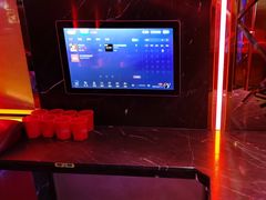 -温莎KTV(珠江路店)