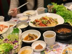 -本家韩国烤肉(财富大厦店)