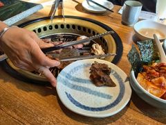 -炼火烤肉店