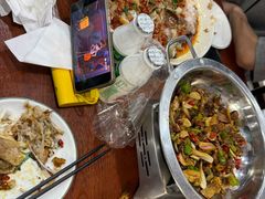 -湖南人家湘菜馆(镇江路店)