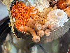-捞神煲汤火锅(湖滨商业街店)