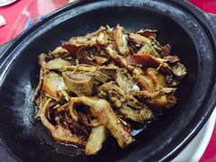 -鑫悦楼煎蟹·16年海鲜大排档