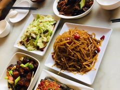 -嘉丰湘菜馆(芳群园店)
