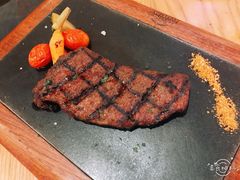 果木烤安格斯谷饲牛排-MR.ROCKY洛奇先生RESTAURANT&BAR(宝安壹方城店)