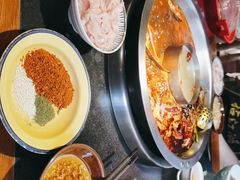 -王婆乔鲜鱼自助火锅(蜀汉路店)