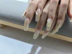 -瞧·享轻奢美甲美睫