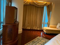 -广州富力丽思卡尔顿酒店