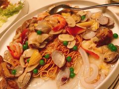 海鲜两面皇-蝶园·装修中(BFC外滩金融中心店)