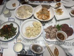 -东方饺子王(工农大路店)