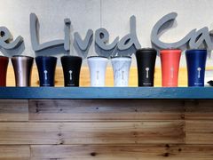 -Be Lived Cafe比例咖啡(摩天轮店)
