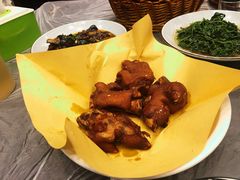 椒盐猪手-侬佳蒸菜馆(听潮店)