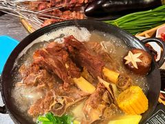 -依呀呀ktv烧烤小串(中山西路店)