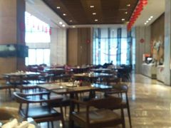 大堂-飨食汇全日制餐厅·昆山皇冠假日酒店(九方店)