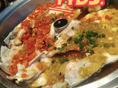 剁椒鱼头-老湘亲·品鉴湘菜(蔡塘爱琴海店)