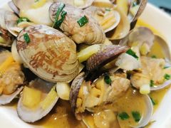 -凤凰路何眼镜香辣蟹(花果园店)