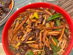 笋干肉丝汤面-自游人·美食一楼