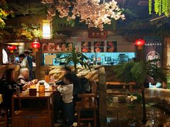 -城墙拐拐火锅(三峡广场黑金冠店)
