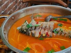 酸汤稻田鱼-苗湘食府(十年店)