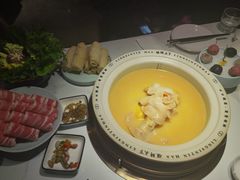 -领鲜天下·焗海鲜·花胶鸡(天目里店)