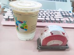 -瑞幸咖啡(7号国际商业中心店)