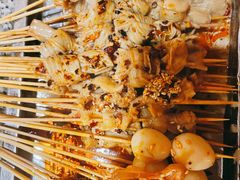 冷锅串串荤-小街天府