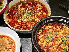 -万重锦·人文川菜馆(骡马市店)