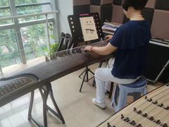 -琴芳艺所艺术培训.古筝钢琴