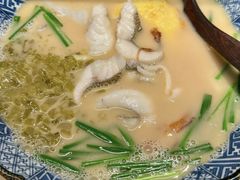 -荣家黄鱼面(前滩太古里店)