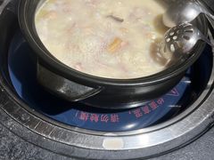 -大匠工房古船木艺术餐厅·猪肚鸡专门店(长白仙岛店)