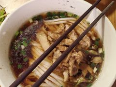 -矮子粉店1985·长沙米粉(湘春路店)