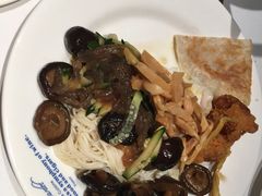 -星伦多海鲜自助餐厅(万达百货店)