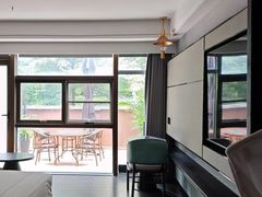 -铂尔登国际酒店(南山深圳湾口岸店)