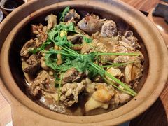 -齐齐衮·廟街生蚝雞煲(荔湾地铁站店)