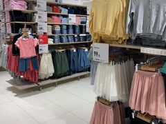-优衣库(青岛伟东乐客城店)
