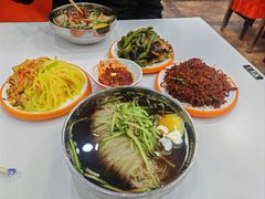 -三姐妹冷面馆(保卫路店)