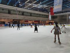 -冠军冰场(环球中心店)