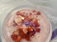 草莓山楂酸奶昔-一只酸奶牛(八一路店)