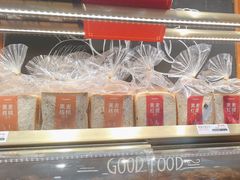 -TOUCH泰奇(奉贤宝龙城市广场店)