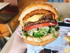 火烤双层牛肉特堡-The Habit Burger Grill 哈比特汉堡(复兴soho店)