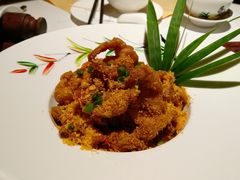 避风塘软壳蟹-五号茶居·新派粤菜·岭南五号酒店(沿江中路店)