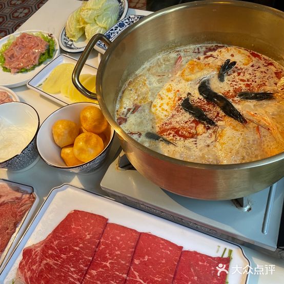 钨节路·叻沙火锅(胶州路274弄小区店)